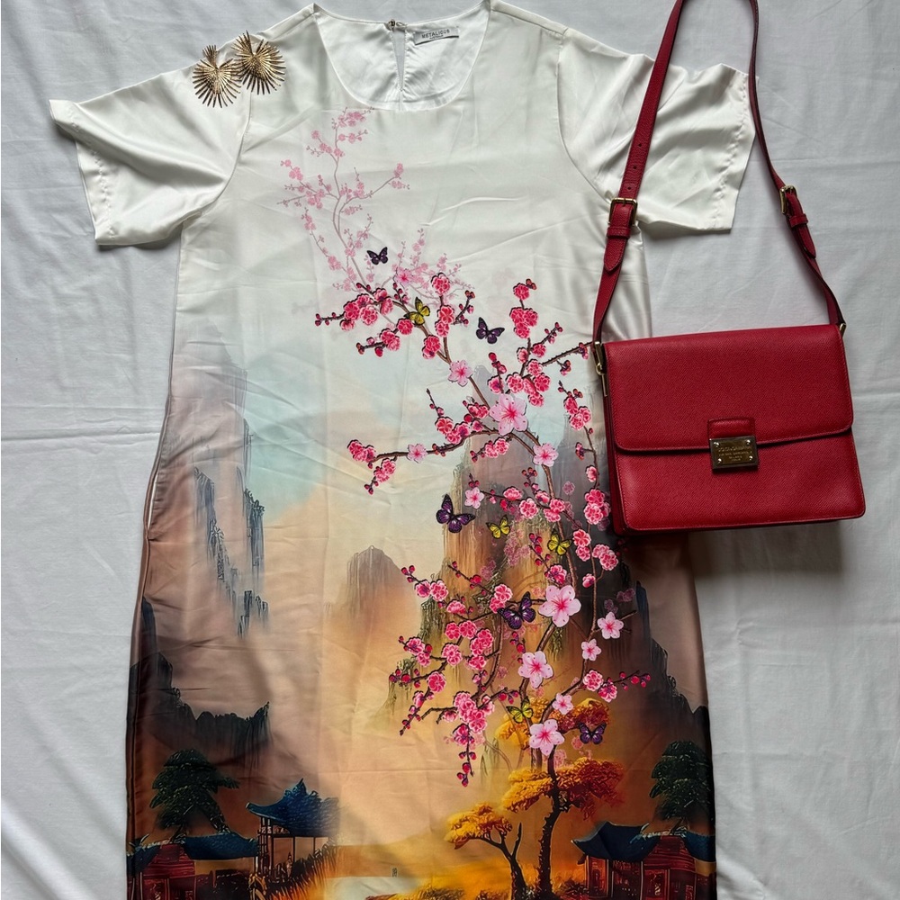 Metalicus Red and Cream Sheath Dress Short Sleeve